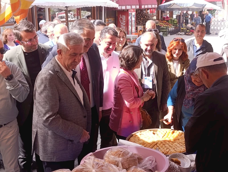 Mansur Yavaş: 