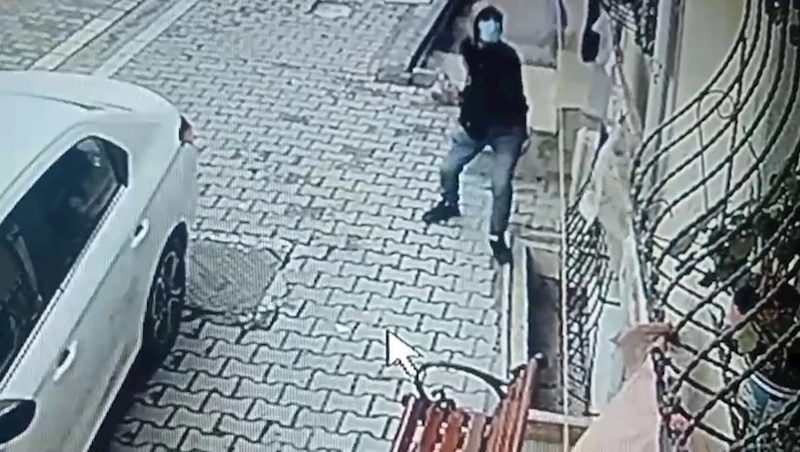 İstanbul - Esenyurt’ta boşanma aşamasındaki eşinin ailesine kezzapla saldırdı; 