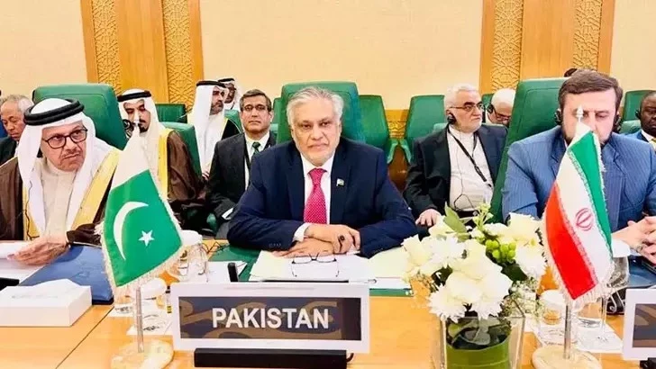 Pakistan Dışişleri Bakanı Çin
