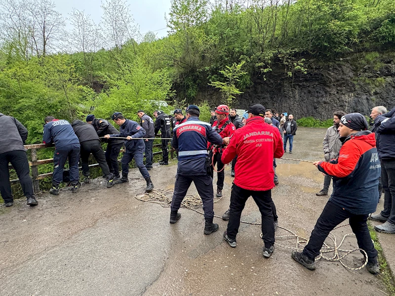 Kayıp, biri kadın 2 kişi her yerde aranıyor (2)