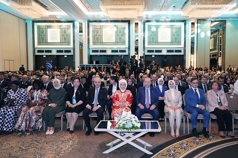 İstanbul - Cumhurbaşkanı Erdoğan: 2026-2035 dönemini 