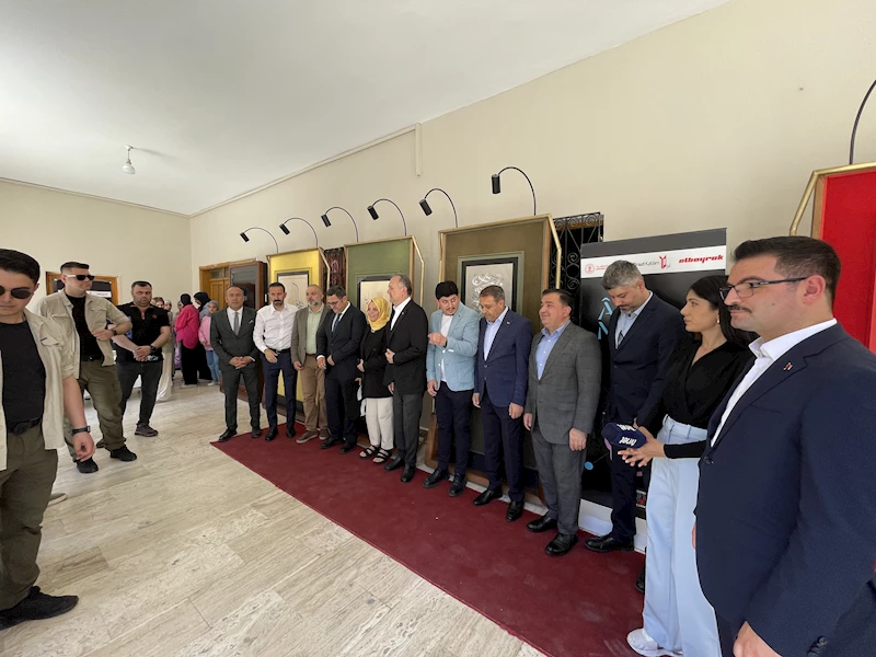 Albayrak Grubu’nun Adil-i Mutlak Hat Eserleri Sergisi Şanlıurfa’da  
