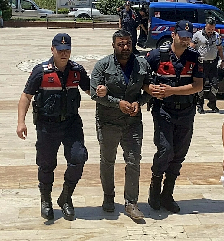 Enes, akrabasının manevra yaptığı kamyonetin altında kalıp, ölmüş (2)