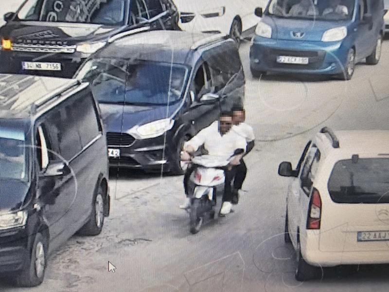 Yayaya çarpıp kaçan motosikletli kameraya yakalandı