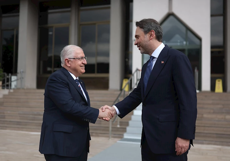 Bakan Güler ve Bayraktar bir araya geldi 