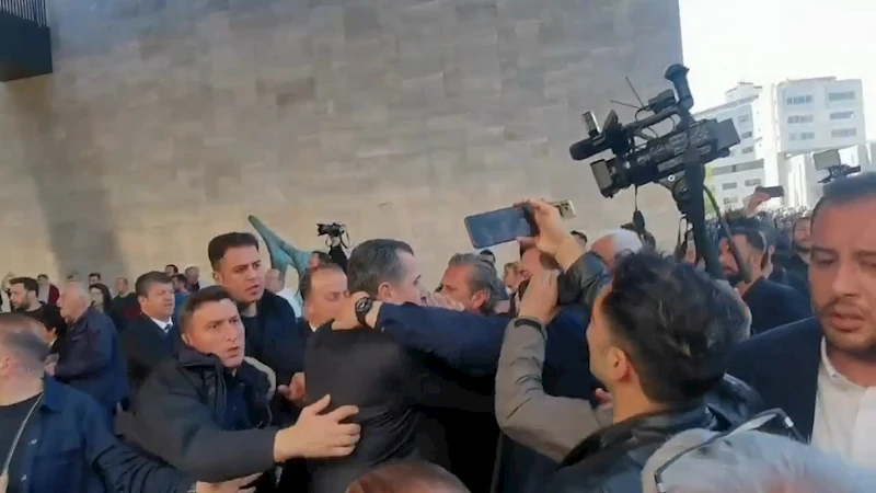 İstanbul - Özgür Özel