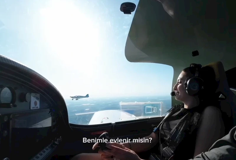 Adana- Gökyüzünde telsizle evlilik teklifi; 