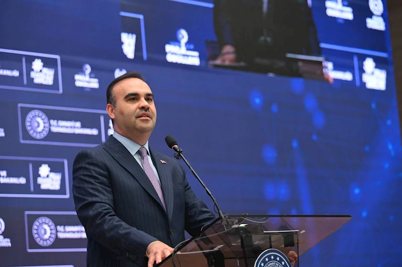 Bakan Kacır: Sanayicimizi destekleyici yeni adımlar atmaya hazırlanıyoruz