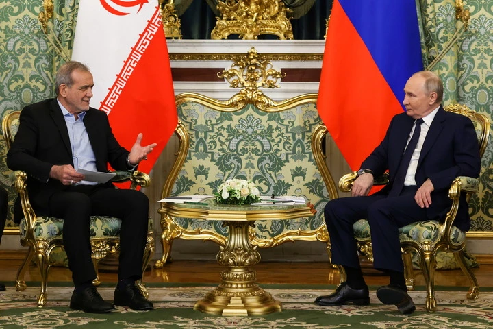 Putin, İran Cumhurbaşkanı Pezeşkiyan ile telefon görüşmesi gerçekleştirdi