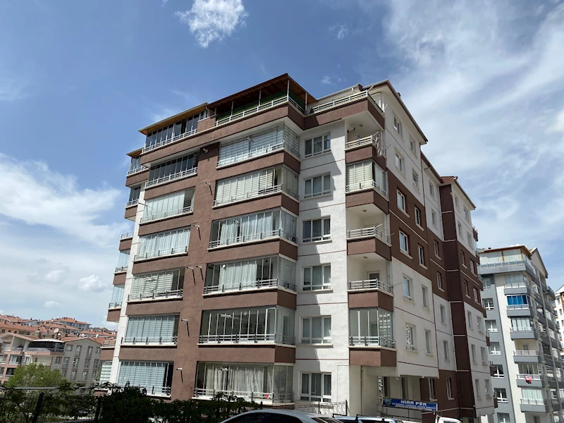 Kanser hastası, eşini öldürüp intihar etti