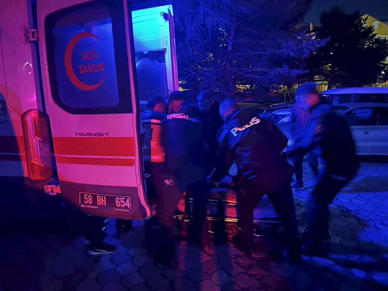 Pompalı tüfekle kız arkadaşını ve kendini yaraladı