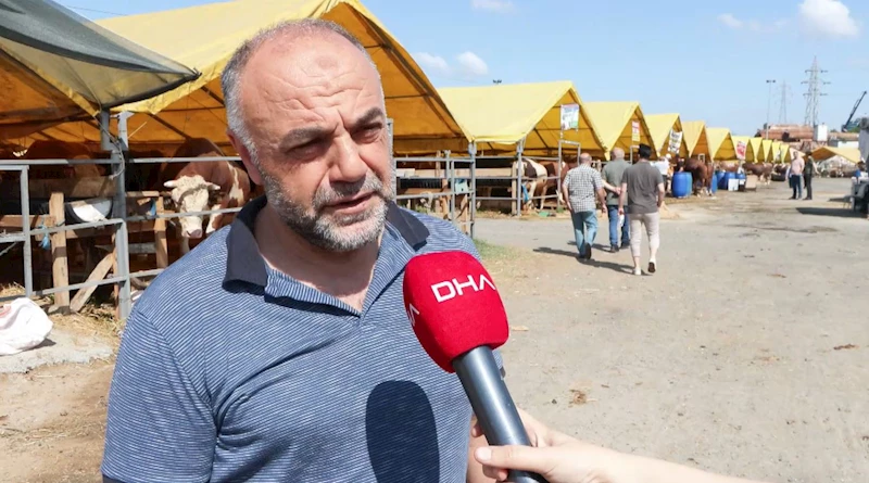 İstanbul - Bayrama sayılı günler kala kurban pazarlarında alıcı fiyata satıcı maliyete bakıyor 