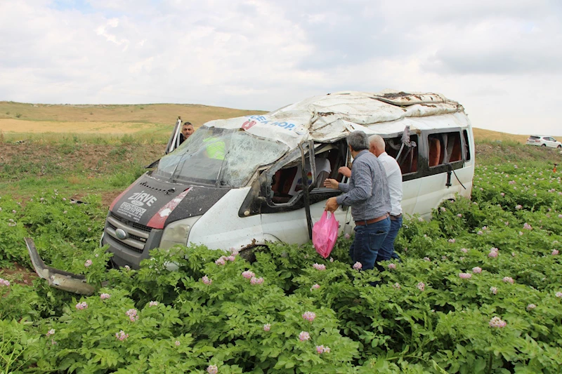 Amasya’da yolcu minibüsü takla attı: 1 ölü, 4 yaralı
