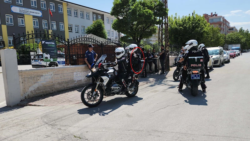 Okulda silahlı saldırıya uğrayan öğretmen öldü (2)