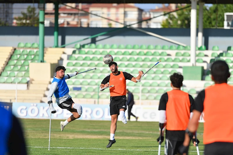 Ampute A Milli Futbol Takımı, Kırşehir kampında Polonya turnuvasına hazırlanıyor