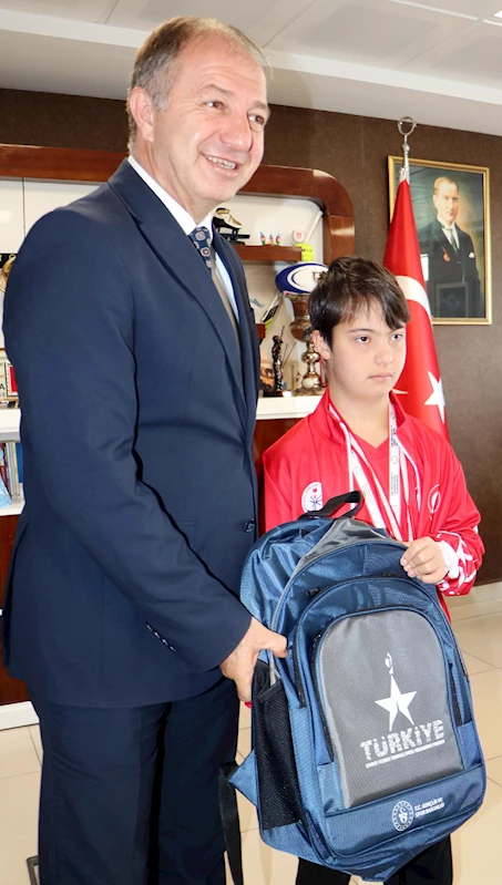 Down sendromlu Muhammet Tarık, Avrupa 3