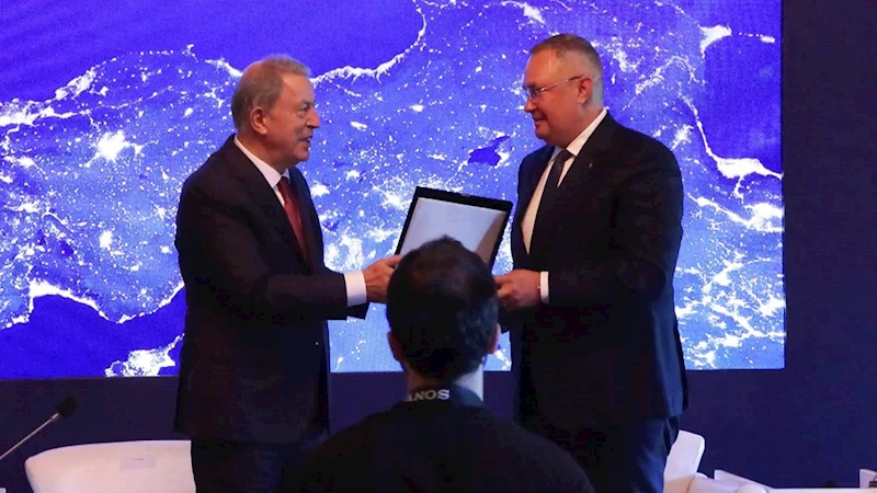 İstanbul - TBMM Milli Savunma Komisyonu Başkanı Akar: Möntrö