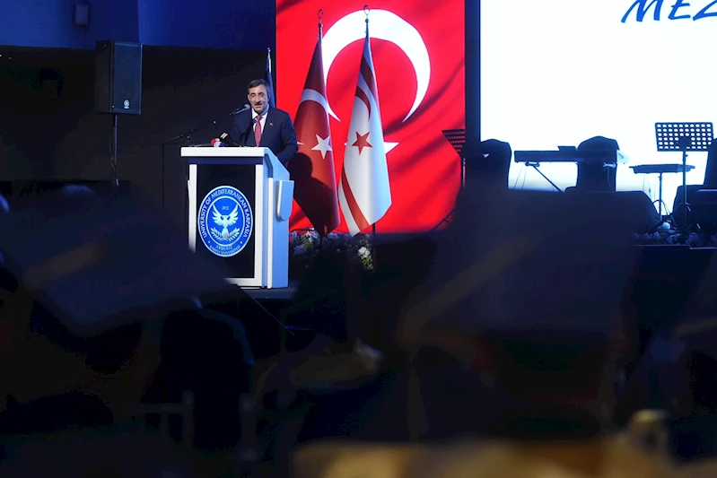 Cumhurbaşkanı Yardımcısı Yılmaz, KKTC’de Akdeniz Karpaz Üniversitesi mezuniyet törenine katıldı