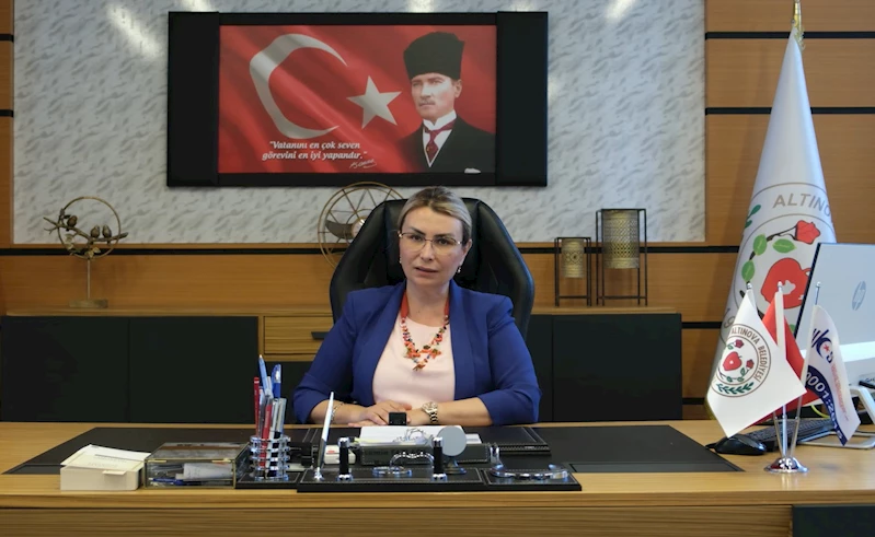 Altınova Belediye Başkanı Fazlaca, partisinden istifa etti 