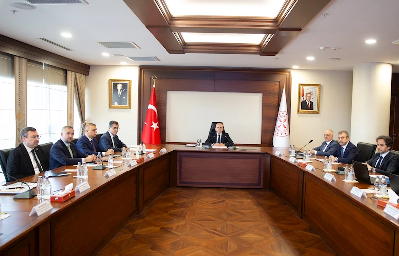 Finansal Hizmetler Komitesi, Bakan Şimşek başkanlığında toplandı