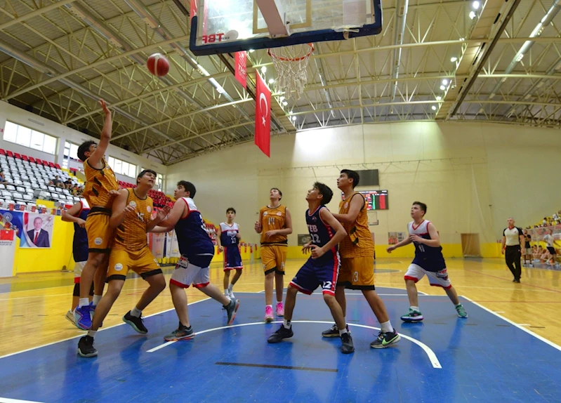 Osmaniye’de ANALİG Basketbol Grup Müsabakaları başladı