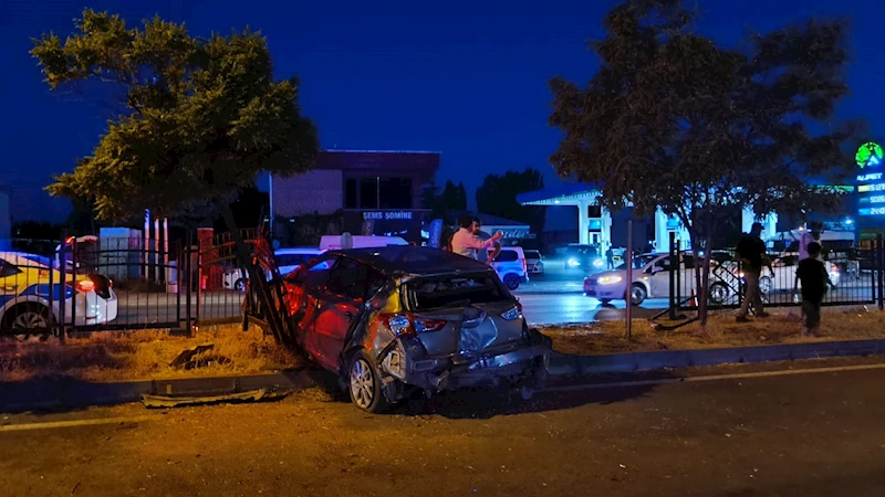 4 aracın karıştığı zincirleme kazada 1’i bebek 5 yaralı
