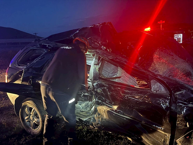 Ardahan’da cip ile TIR çarpıştı; 2 ölü, 2 yaralı