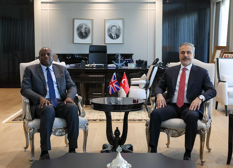 Bakan Fidan, Birleşik Krallık Dışişleri Bakanı Lammy ile görüştü 