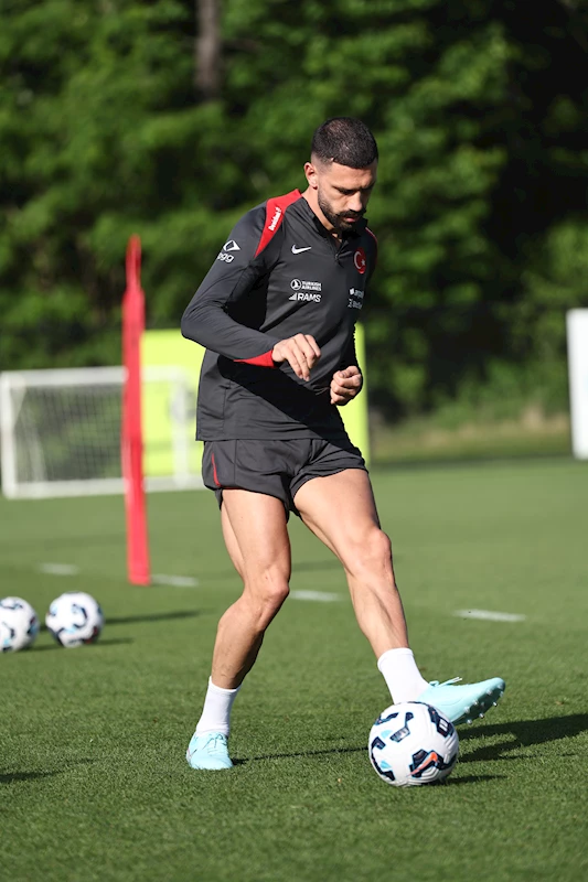 Merih Demiral: İnşallah Dünya Kupası’na katılırız ve bu hasreti sonlandırırız 