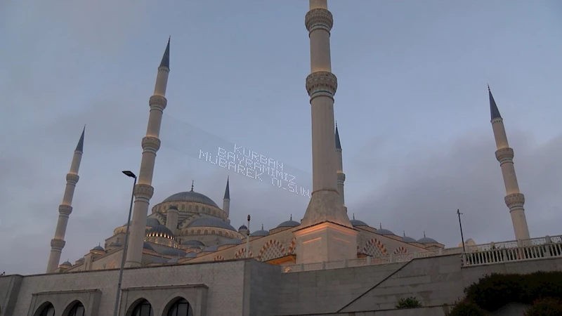 İstanbul - Çamlıca Camii’nde bayram namazı kılındı