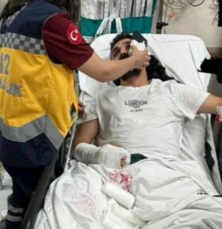 Acil serviste doktoru darbeden saldırgan tutuklandı
