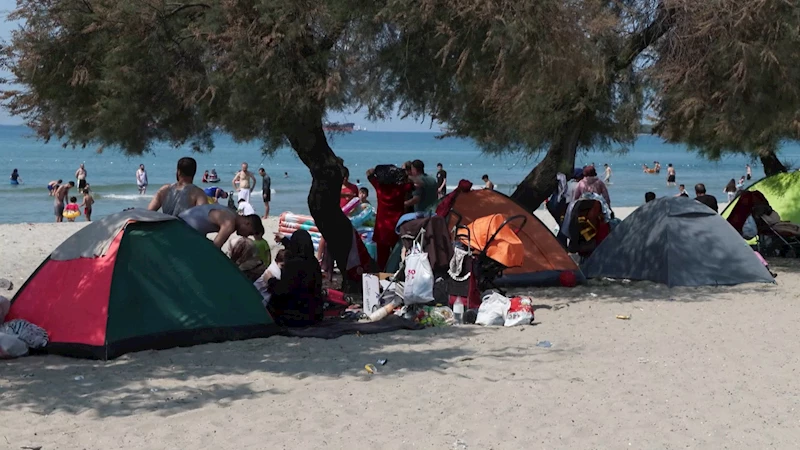 İstanbul - Menekşe ve Caddebostan plajlarındaki yoğunluk havadan görüntülendi 
