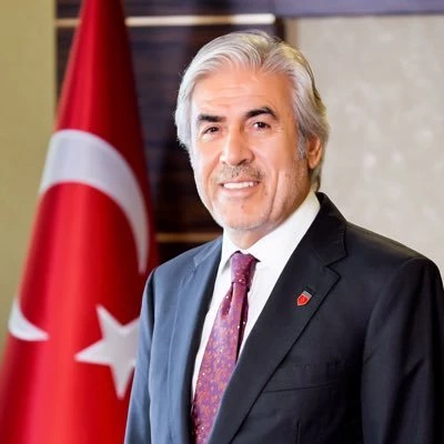 Altınbaş Üniversitesi Mütevelli Heyet Başkanı Ali Altınbaş, hayatını kaybetti 
