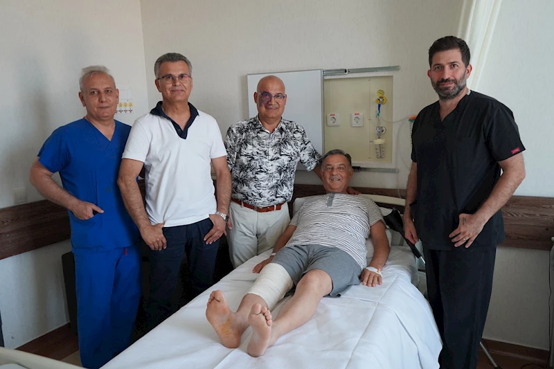 35 yıllık şikayeti 35 dakikada robotik ameliyatla sona erdi