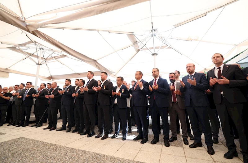 Bakan Bayraktar: 15 Temmuz gibi enerjide de bağımsızlık mücadelesi veriyoruz
