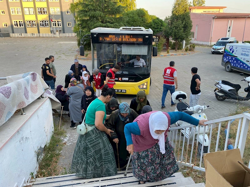 Bursa-Balıkesir sınırında orman yangını (2)
