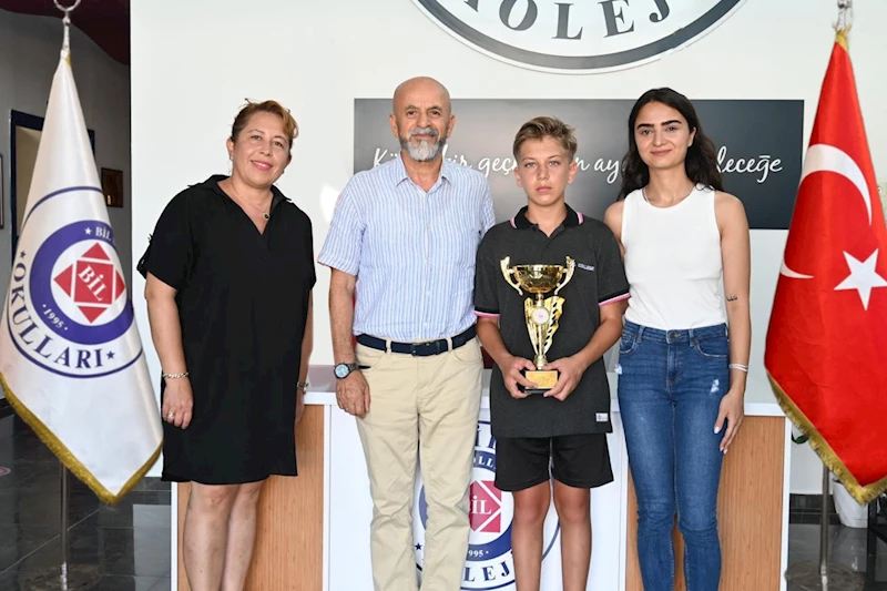 İzmir BİL Koleji öğrencisi Çağrı Karatepe LGS birincisi oldu