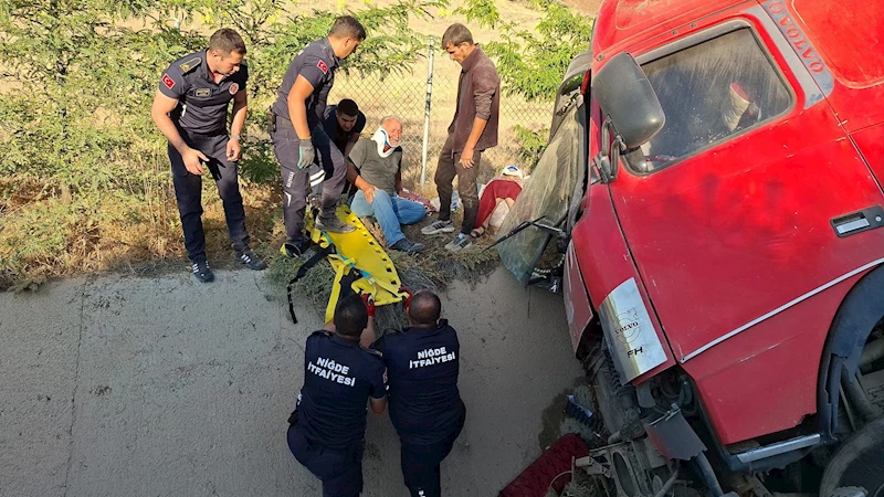 Niğde’de zincirleme kaza: 1’i ağır, 16 yaralı 