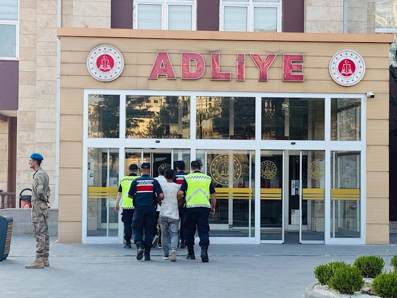 Eniştesini öldüren şüpheli, mısır tarlasında yakalandı