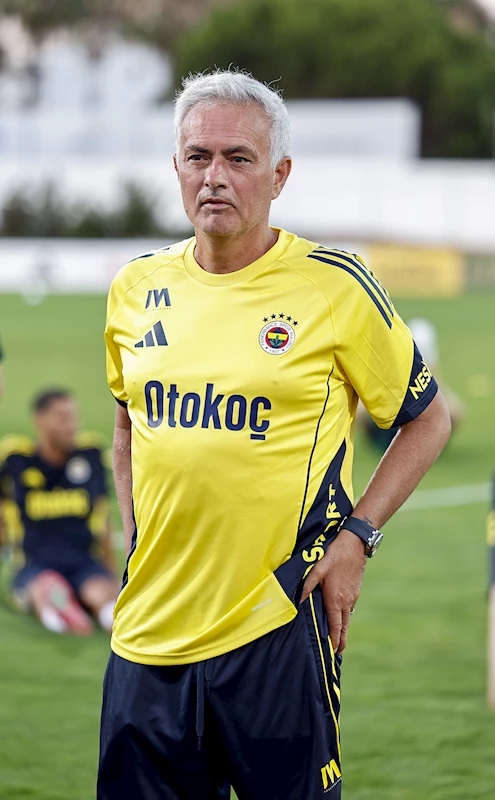 Fenerbahçe, Portekiz kampındaki ilk antrenmanını yaptı
