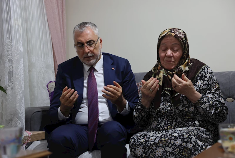 Bakan Işıkhan, 15 Temmuz şehidi Yakup Kozan