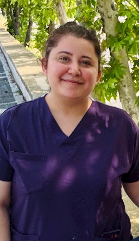 Özge hemşire nöbette hayatını kaybetti
