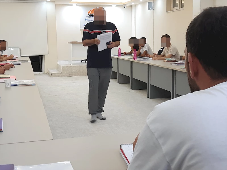 Madde bağımlılarını ücretsiz tedavi edildiği dernekte tek ilaç 