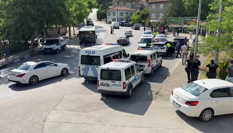 ‘Dur’ ihtarına uymayıp 2