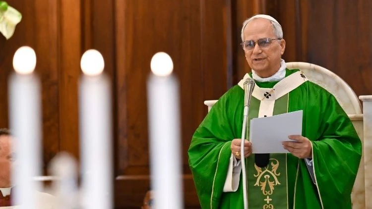 Papa 14’üncü Leo, Filistin Devlet Başkanı Abbas ile telefonda görüştü
