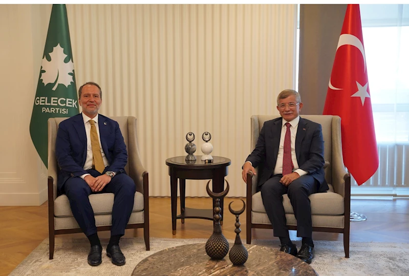 Fatih Erbakan, Ahmet Davutoğlu