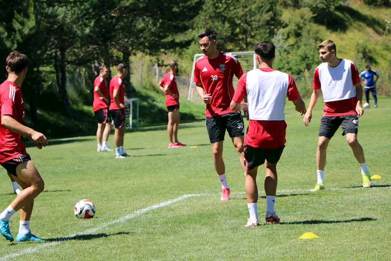 Uğur Uçar: Hedefimiz Play-Off / Görüntü eklendi
