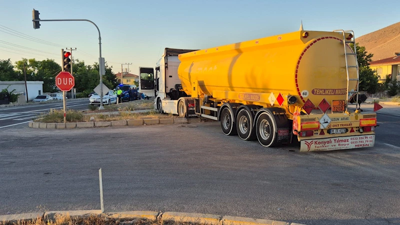 Otoyolda tankerle çarpışan motosikletin 84 yaşındaki sürücüsü öldü