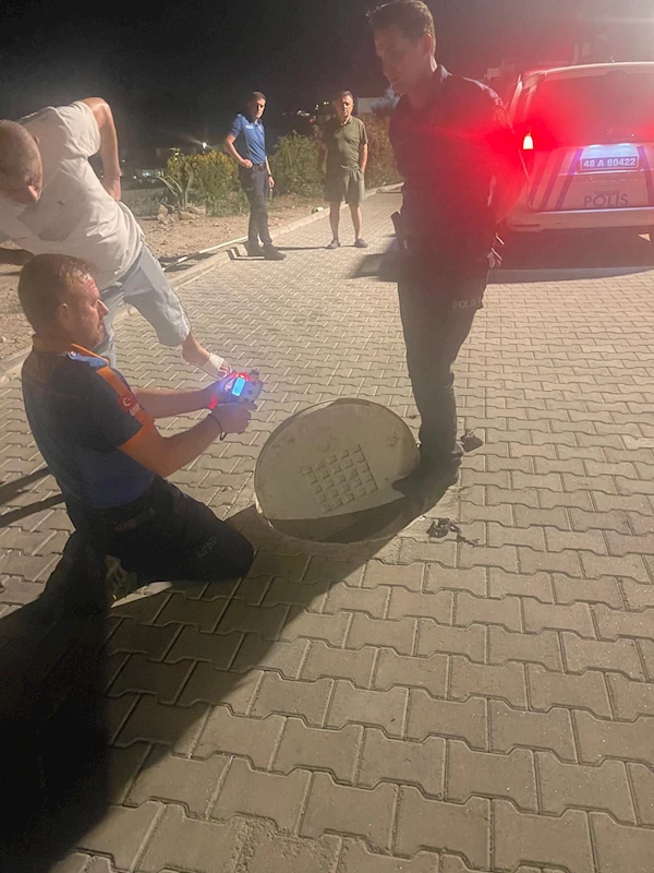 Temizlemek için girdikleri atık su hattında zehirlenen 2 kişi, tedaviye alındı