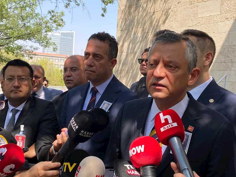 Özgür Özel: Barış üretecekse bu komisyonun dışında kalınamaz